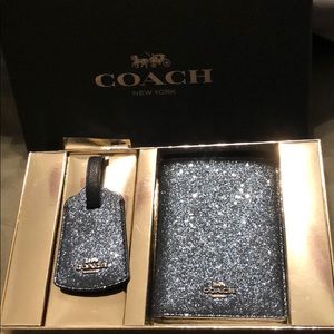 ❌SOLD❌Coach Passport Case and Luggage tag